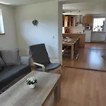 Prazdninovy Dum U Znojma Feriehus