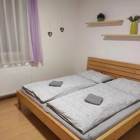 Semesterbostad Prazdninovy Dum U Znojma *