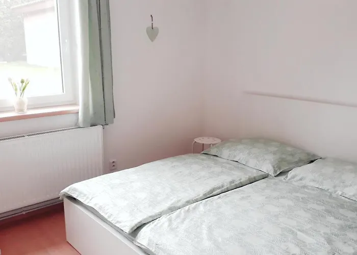 Prazdninovy Dum U Znojma Semesterbostad *