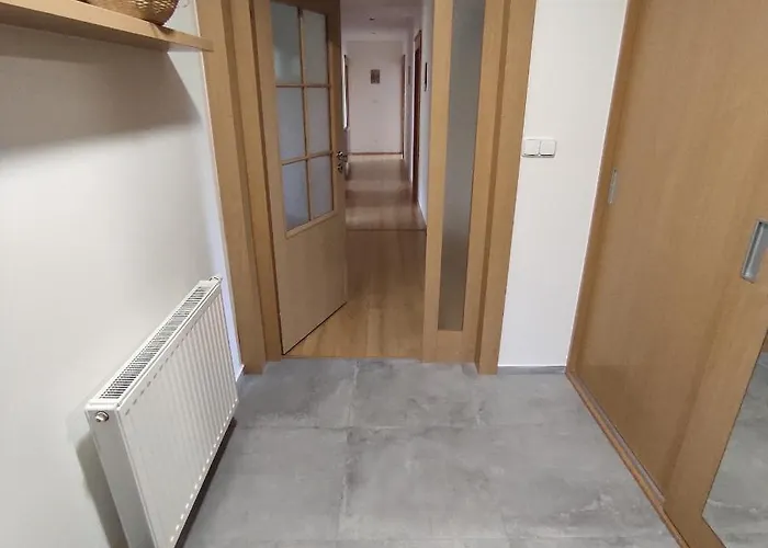 Prazdninovy Dum U Znojma * Bezkov